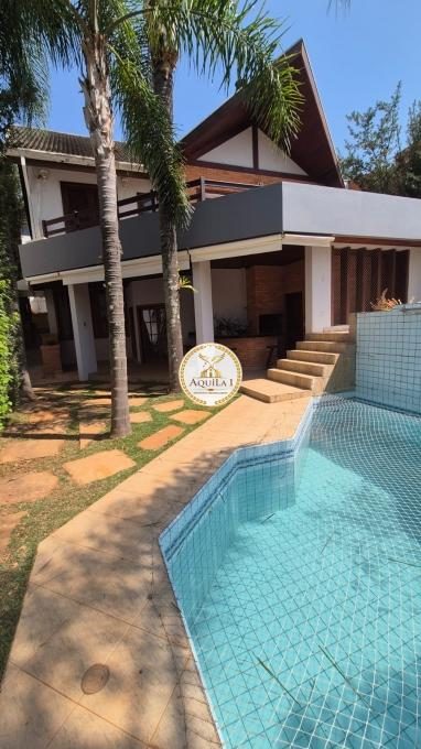 Casa, 4 quartos, 380 m² - Foto 1