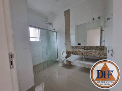 Casa, 3 quartos, 210 m² - Foto 4