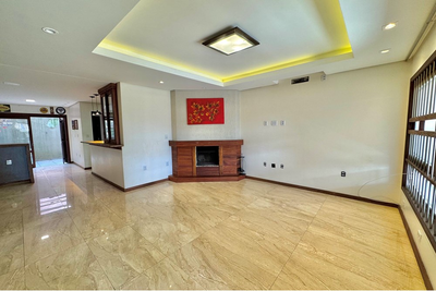 Casa, 3 quartos, 237 m² - Foto 2