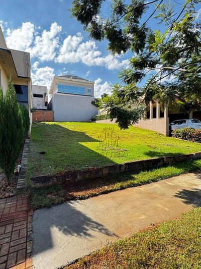 Loteamento e Condomínio, 268 m² - Foto 1