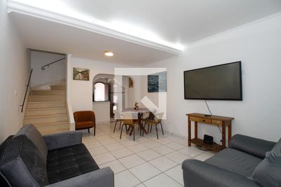 Casa, 3 quartos, 160 m² - Foto 1