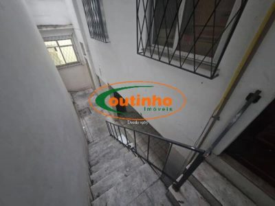Casa, 8 quartos, 293 m² - Foto 2