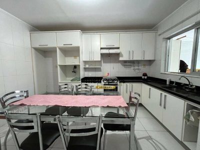 Sobrado, 2 quartos, 214 m² - Foto 1