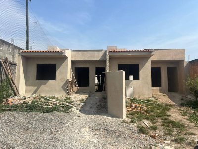 Casa, 3 quartos, 60 m² - Foto 1