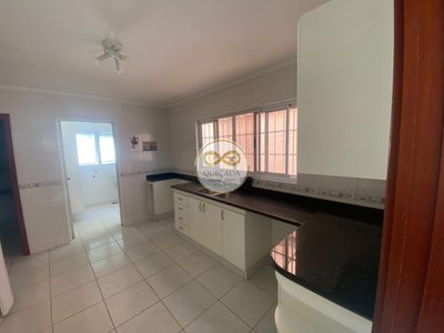 Casa, 4 quartos, 241 m² - Foto 3