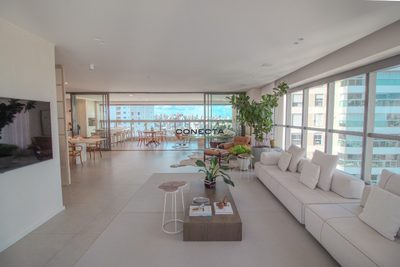 Apartamento, 3 quartos, 323 m² - Foto 2