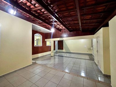 Casa, 3 quartos, 200 m² - Foto 3
