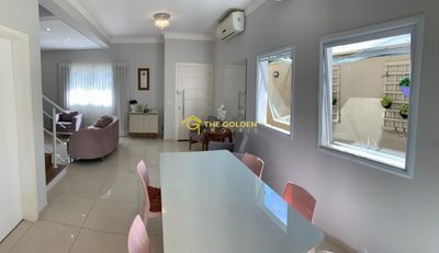 Sobrado, 3 quartos, 111 m² - Foto 1