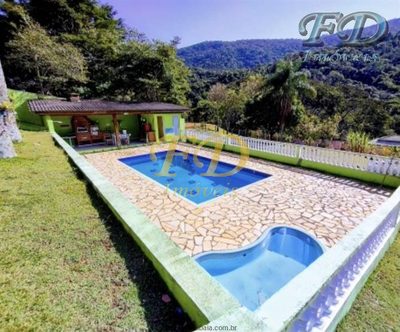 Chácara, 3 quartos, 2800 m² - Foto 2