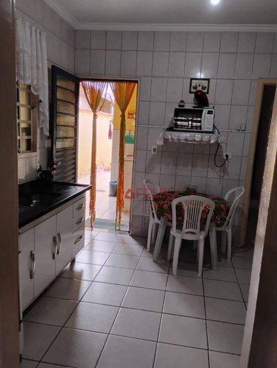 Casa, 2 quartos, 70 m² - Foto 2