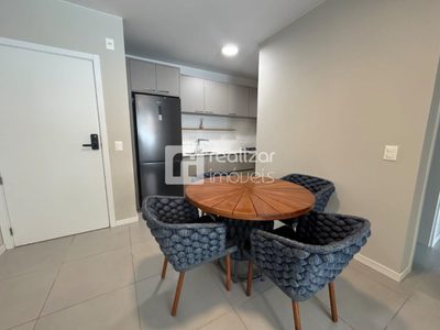 Apartamento, 2 quartos, 70 m² - Foto 2