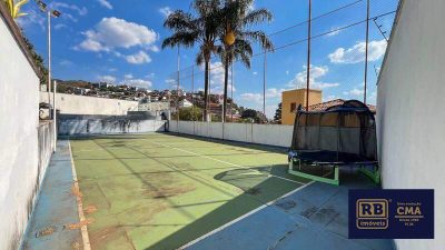 Casa, 4 quartos, 330 m² - Foto 1