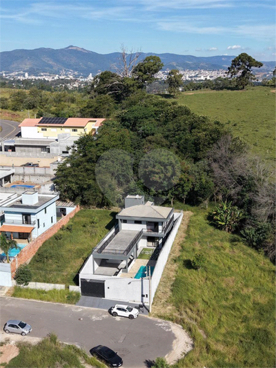 Sobrado, 3 quartos, 234 m² - Foto 4
