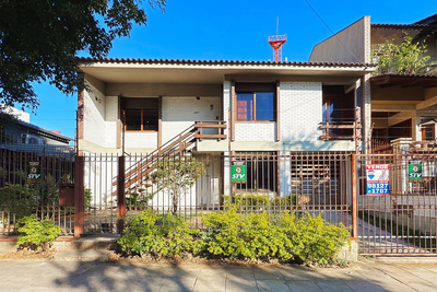 Casa, 6 quartos, 369 m² - Foto 1