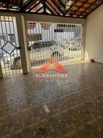 Casa, 3 quartos, 111 m² - Foto 2