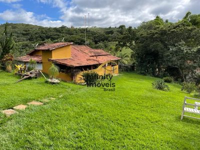 Sítio, 3 quartos, 8000 m² - Foto 1