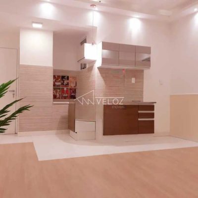 Apartamento, 1 quarto, 29 m² - Foto 2