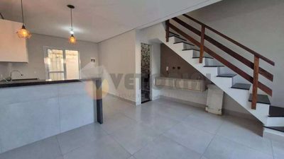Sobrado, 2 quartos, 70 m² - Foto 1