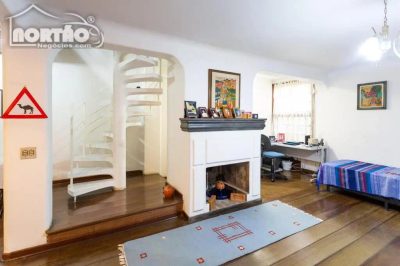 Casa, 3 quartos, 200 m² - Foto 2