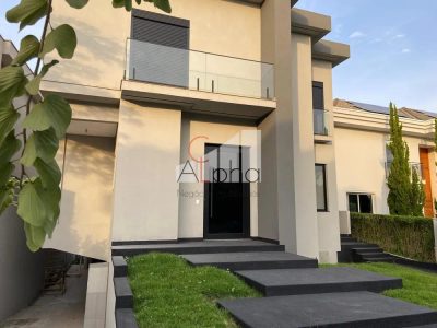 Sobrado, 4 quartos, 600 m² - Foto 1