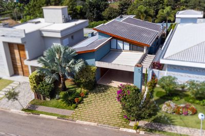 Casa, 4 quartos, 322 m² - Foto 1