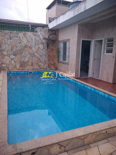 Casa, 2 quartos, 270 m² - Foto 1