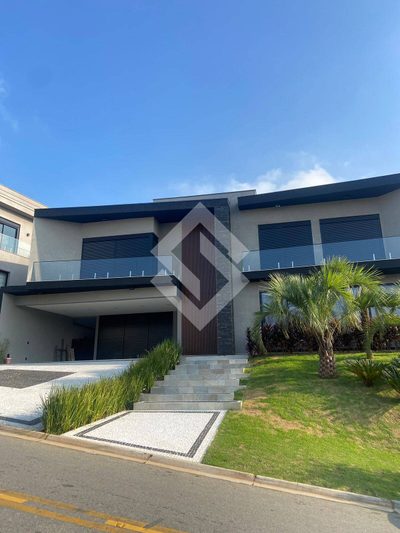 Casa, 4 quartos, 630 m² - Foto 1