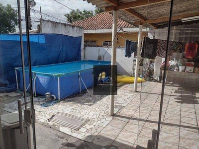 Casa, 3 quartos, 215 m² - Foto 4