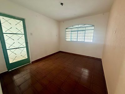 Casa, 1 quarto, 81 m² - Foto 3
