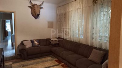 Sobrado, 4 quartos, 227 m² - Foto 1