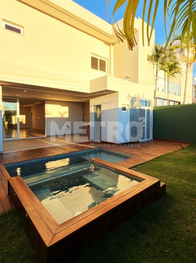 Casa de Condomínio, 4 quartos - Foto 1