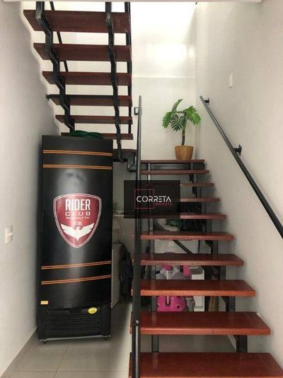 Sobrado, 3 quartos, 237 m² - Foto 3