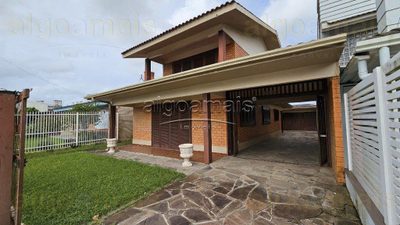 Sobrado, 3 quartos, 250 m² - Foto 1