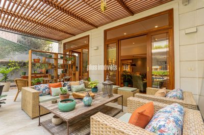 Casa, 4 quartos, 375 m² - Foto 1