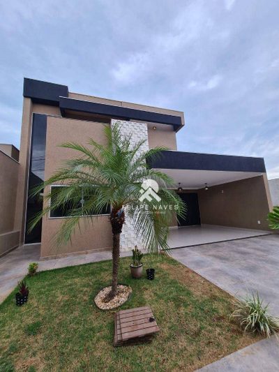 Casa, 3 quartos, 213 m² - Foto 1