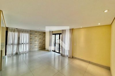Apartamento, 3 quartos, 156 m² - Foto 1