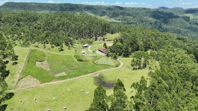 Sítio, 2 quartos, 30 hectares - Foto 1