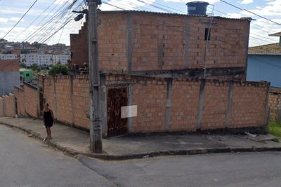 Casa, 3 quartos, 200 m² - Foto 1