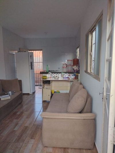 Casa, 1 quarto, 40 m² - Foto 1
