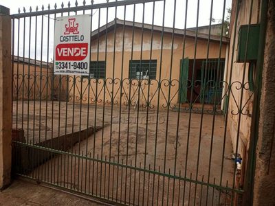 Casa, 3 quartos, 70 m² - Foto 1