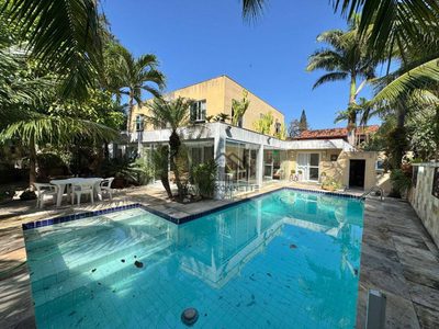 Casa, 5 quartos, 350 m² - Foto 1