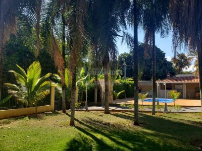 Chácara, 4 quartos, 1100 m² - Foto 1