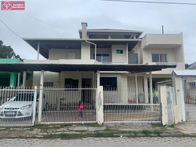 Casa, 3 quartos, 90 m² - Foto 1