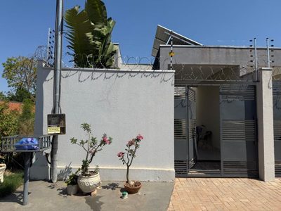 Casa, 3 quartos, 180 m² - Foto 1
