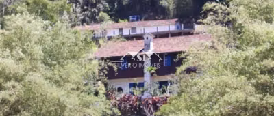 Casa, 4 quartos, 228 m² - Foto 1