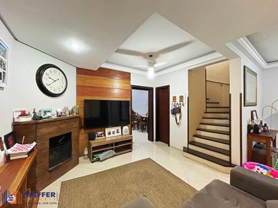 Casa, 3 quartos, 152 m² - Foto 1