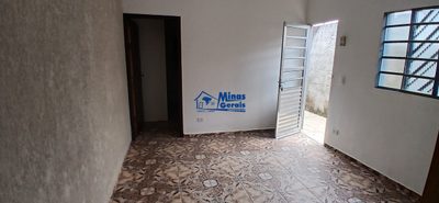 Casa, 2 quartos, 60 m² - Foto 1