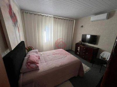 Casa, 4 quartos, 215 m² - Foto 2