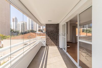 Apartamento, 3 quartos, 137 m² - Foto 2