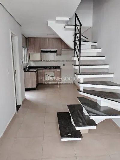 Casa, 2 quartos, 65 m² - Foto 1